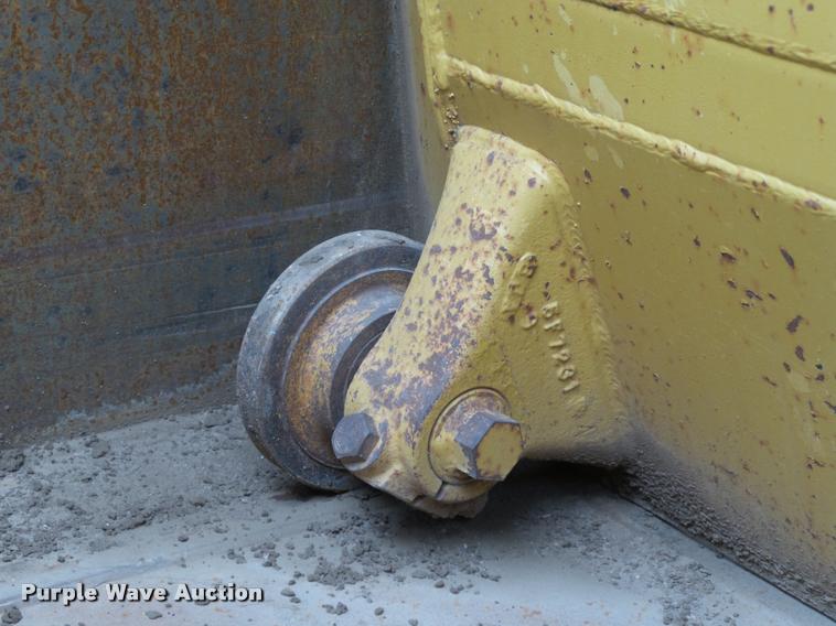 image for item DB0142 1989 Caterpillar 615C elevating scraper