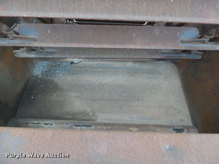 image for item DB0142 1989 Caterpillar 615C elevating scraper