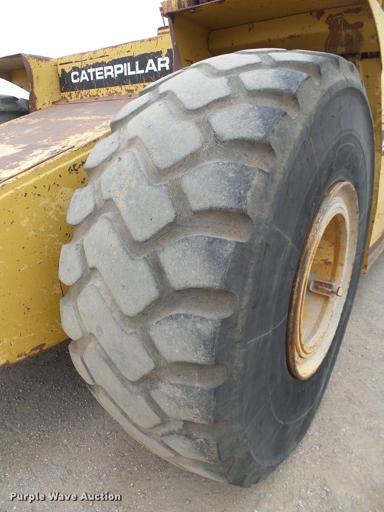 image for item DB0142 1989 Caterpillar 615C elevating scraper