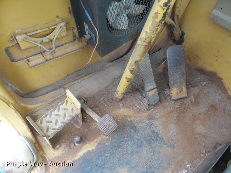 image for item DB0143 1989 Caterpillar 615C elevating scraper