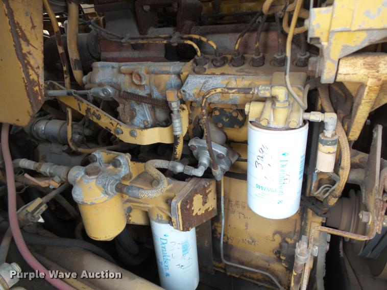 image for item DB0143 1989 Caterpillar 615C elevating scraper