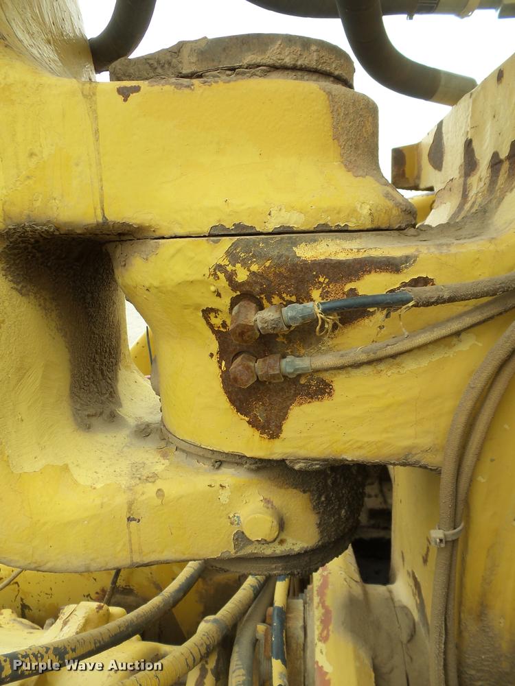 image for item DB0143 1989 Caterpillar 615C elevating scraper