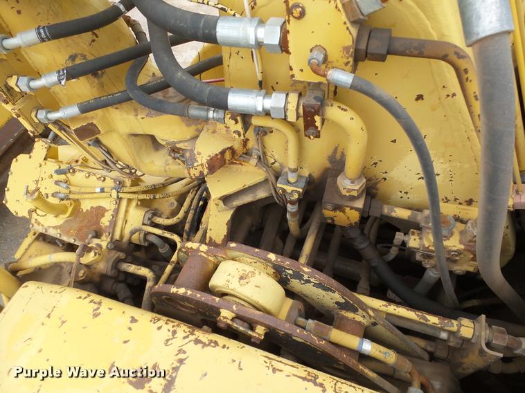 image for item DB0143 1989 Caterpillar 615C elevating scraper