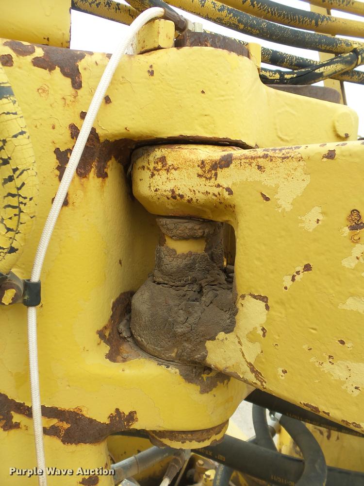 image for item DB0143 1989 Caterpillar 615C elevating scraper