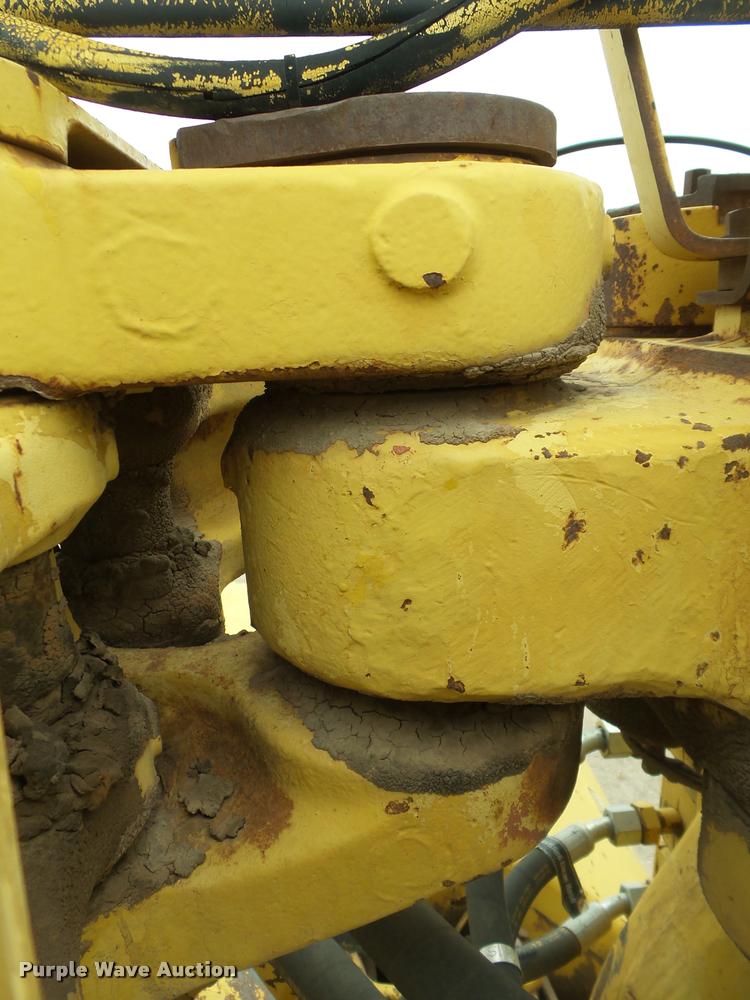 image for item DB0143 1989 Caterpillar 615C elevating scraper