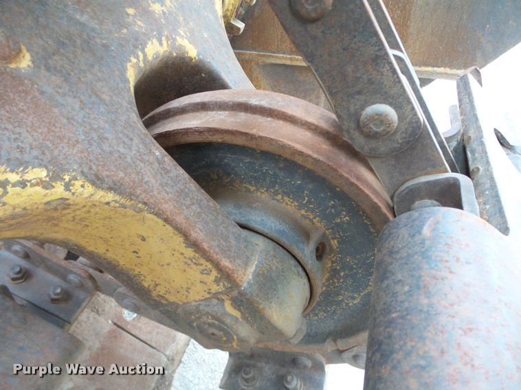 image for item DB0143 1989 Caterpillar 615C elevating scraper