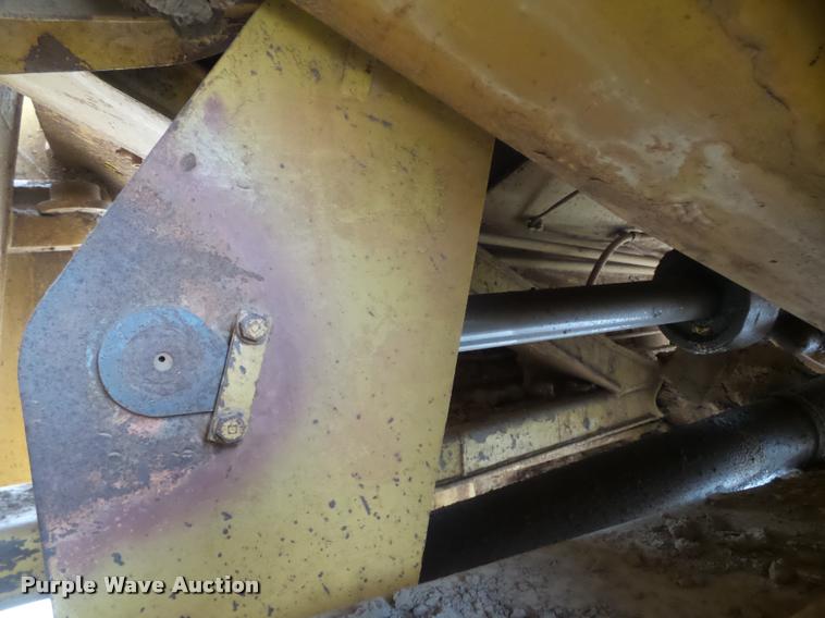image for item DB0143 1989 Caterpillar 615C elevating scraper