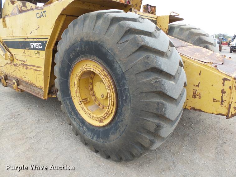 image for item DB0143 1989 Caterpillar 615C elevating scraper