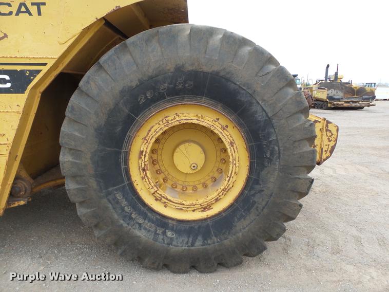 image for item DB0143 1989 Caterpillar 615C elevating scraper