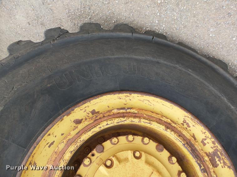 image for item DB0143 1989 Caterpillar 615C elevating scraper