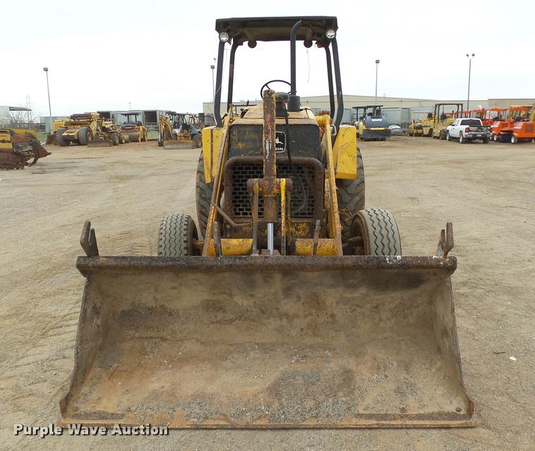 image for item DB0144 1986 John Deere 210C landscape tractor