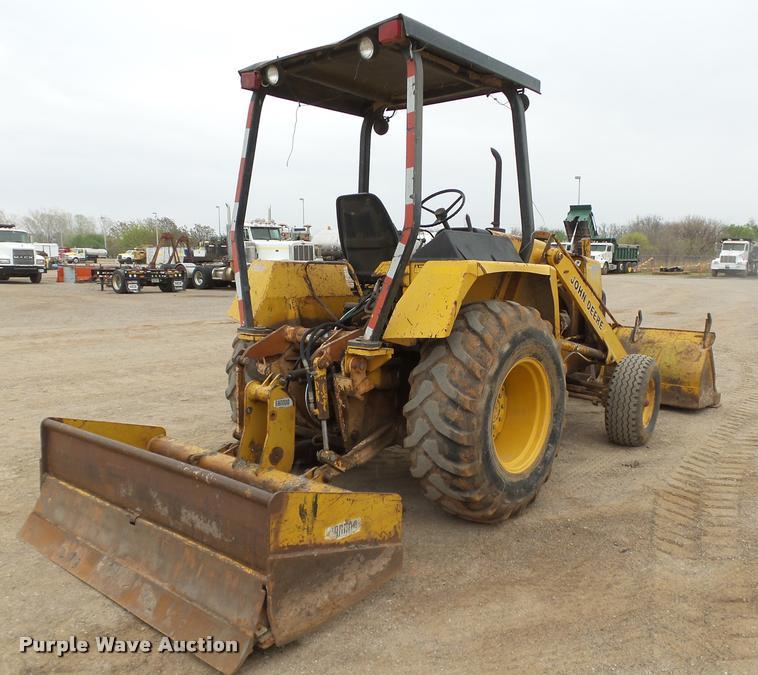 image for item DB0144 1986 John Deere 210C landscape tractor