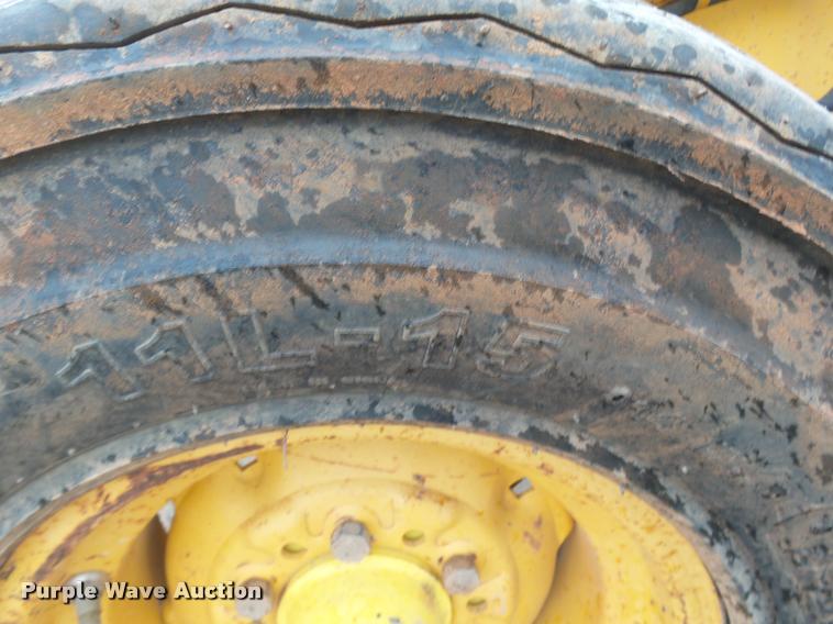 image for item DB0144 1986 John Deere 210C landscape tractor