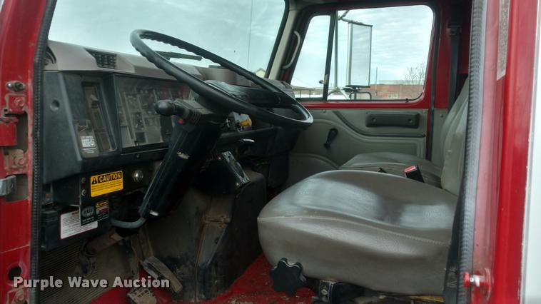 image for item DB0874 1997 International 4900 dump truck