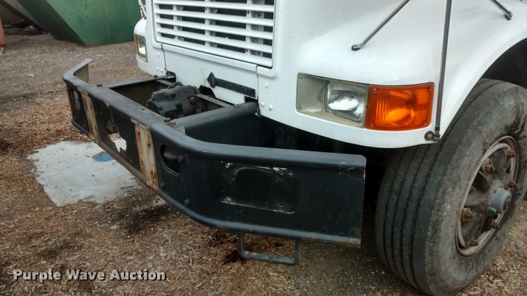 image for item DB0874 1997 International 4900 dump truck