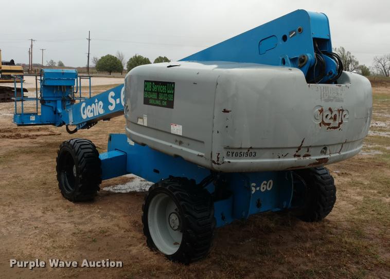 image for item DB0884 2005 Genie S60 boom lift