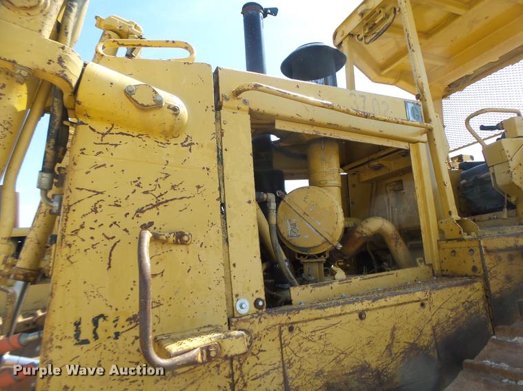 image for item DB1293 Caterpillar D7H Series II dozer