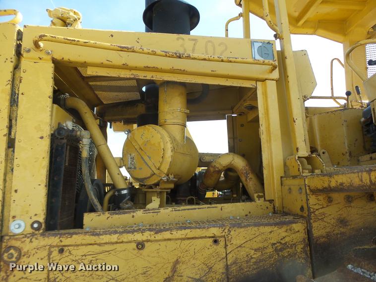 image for item DB1293 Caterpillar D7H Series II dozer
