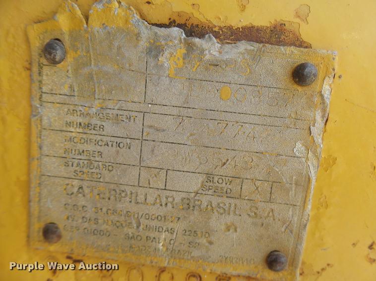 image for item DB1293 Caterpillar D7H Series II dozer