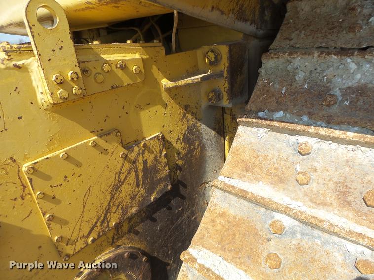 image for item DB1293 Caterpillar D7H Series II dozer