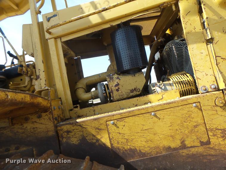 image for item DB1293 Caterpillar D7H Series II dozer