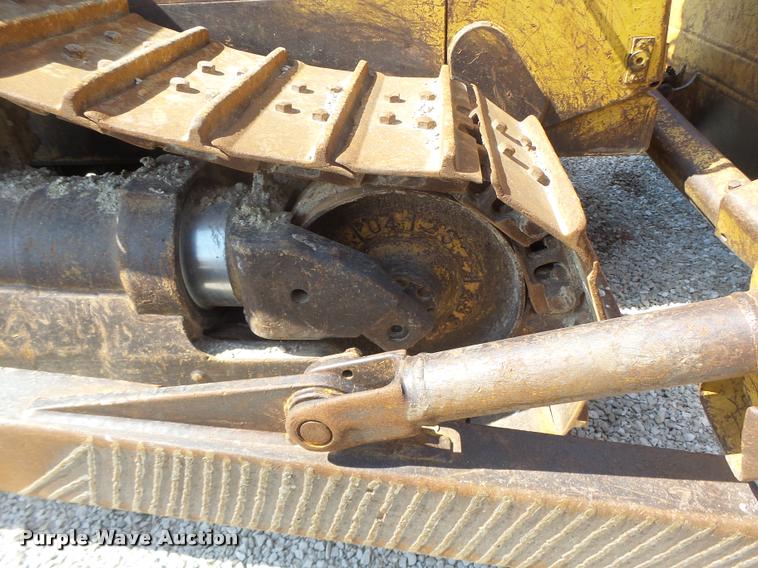 image for item DB1293 Caterpillar D7H Series II dozer