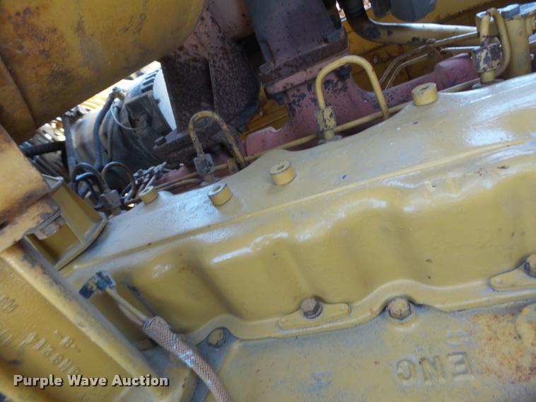 image for item DB1293 Caterpillar D7H Series II dozer