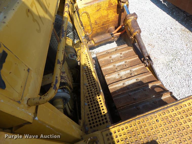 image for item DB1293 Caterpillar D7H Series II dozer