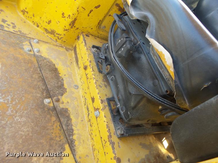 image for item DB1293 Caterpillar D7H Series II dozer
