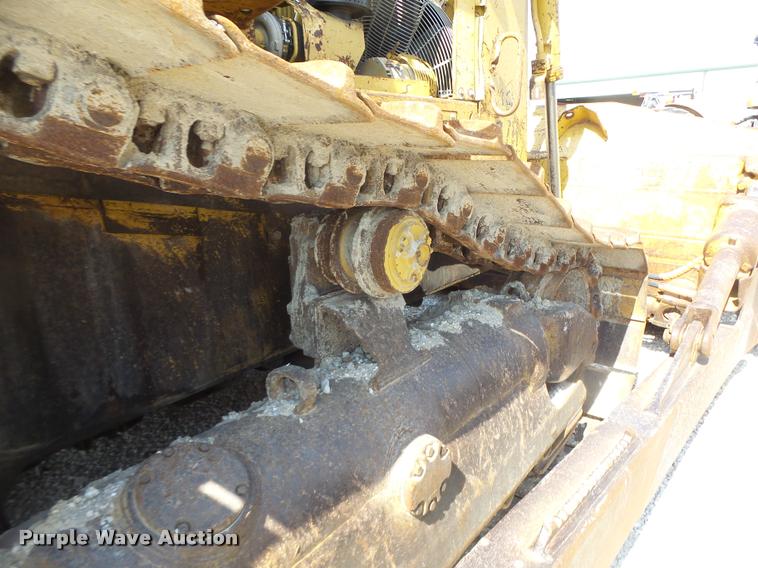 image for item DB1293 Caterpillar D7H Series II dozer