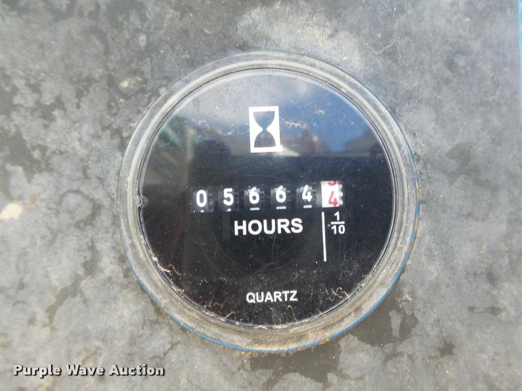 image for item DB1996 2000 Genie S-65 boom lift