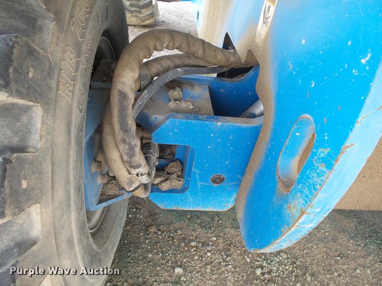 image for item DB1996 2000 Genie S-65 boom lift