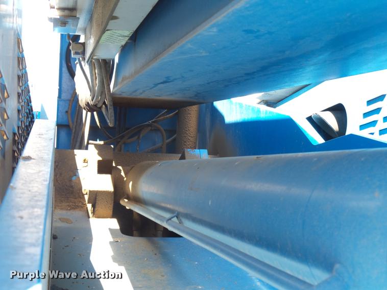 image for item DB1996 2000 Genie S-65 boom lift