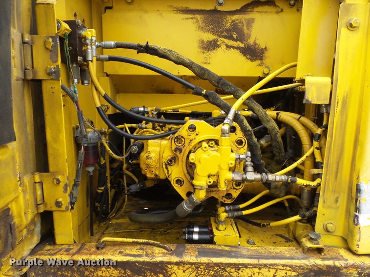 image for item DH9574 2002 Kobelco SK210 LC excavator