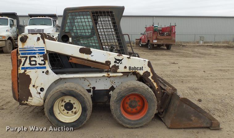 image for item DH9577 2003 Bobcat 763 skid steer