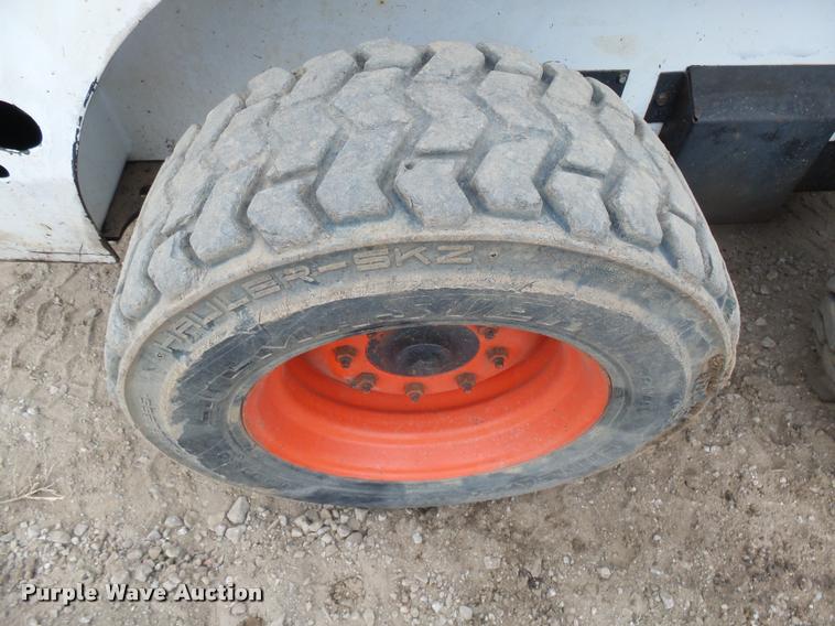 image for item DH9579 1996 Bobcat 763 skid steer