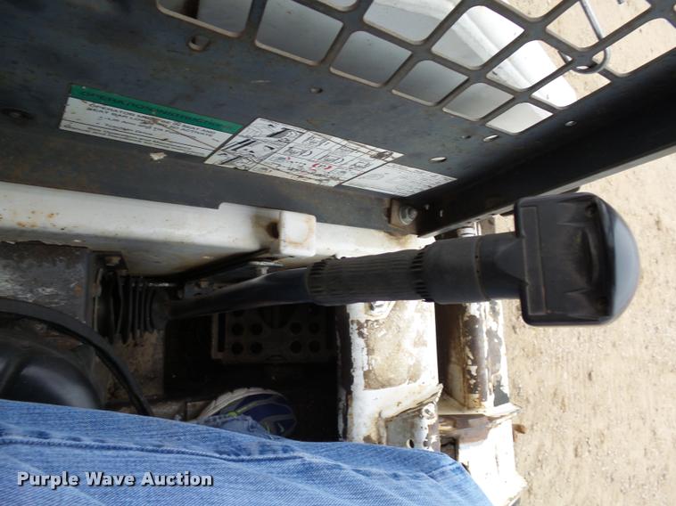 image for item DH9579 1996 Bobcat 763 skid steer