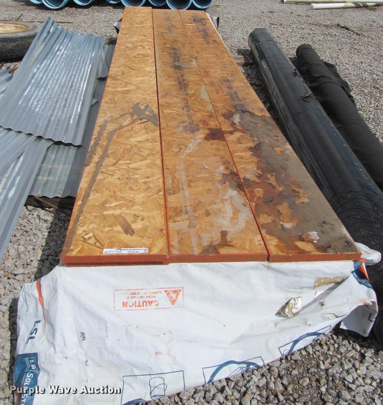 image for item DT9187 Approximately 37 engineered plywood boards