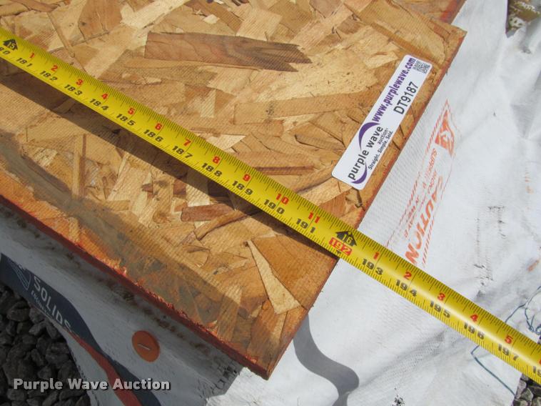 image for item DT9187 Approximately 37 engineered plywood boards