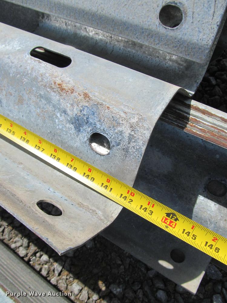 image for item DT9189 Approximately 20 guard rails