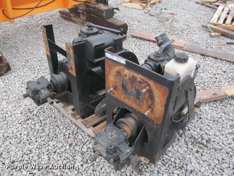 image for item DT9203 (2) National Vacuum Equipment vacuum pumps