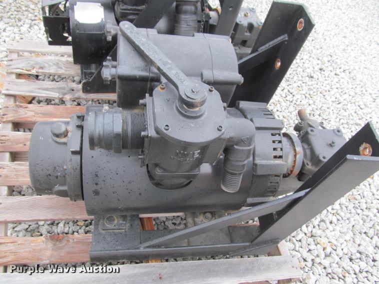 image for item DT9203 (2) National Vacuum Equipment vacuum pumps