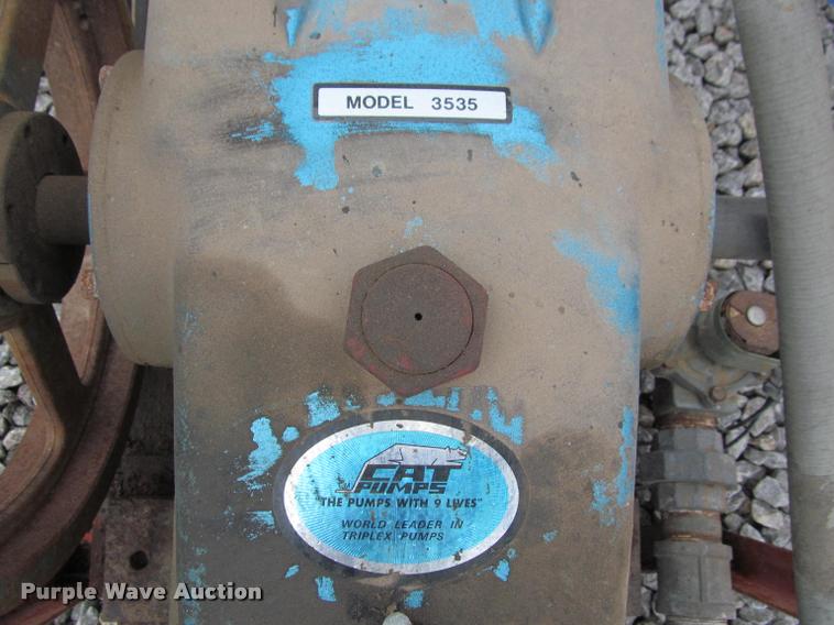 image for item DT9206 (2) electric pumps