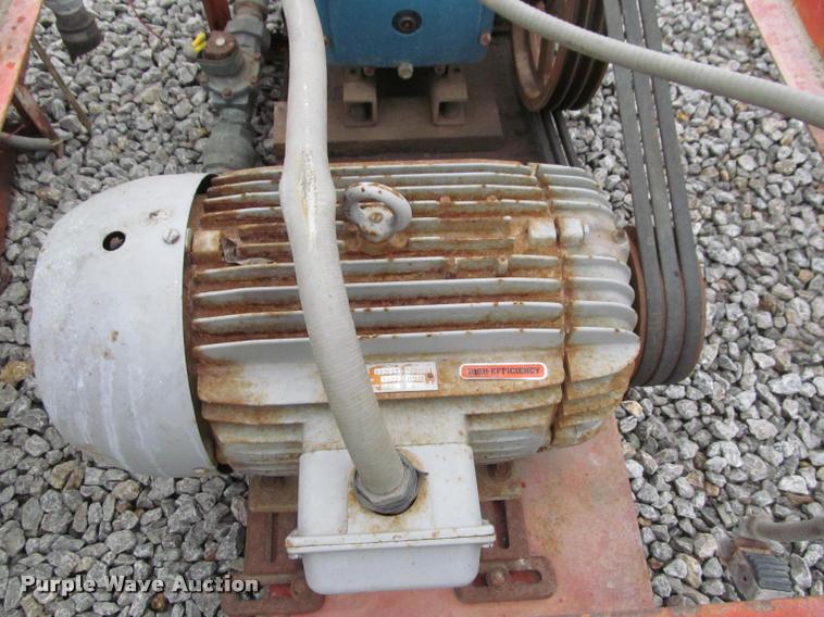 image for item DT9206 (2) electric pumps