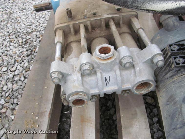 image for item DT9208 (2) Cat pumps