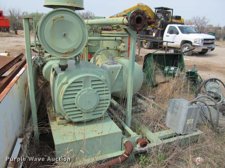 image for item DT9221 Sullair air compressor