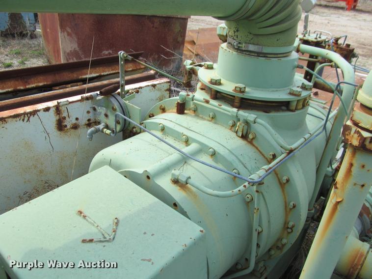 image for item DT9221 Sullair air compressor