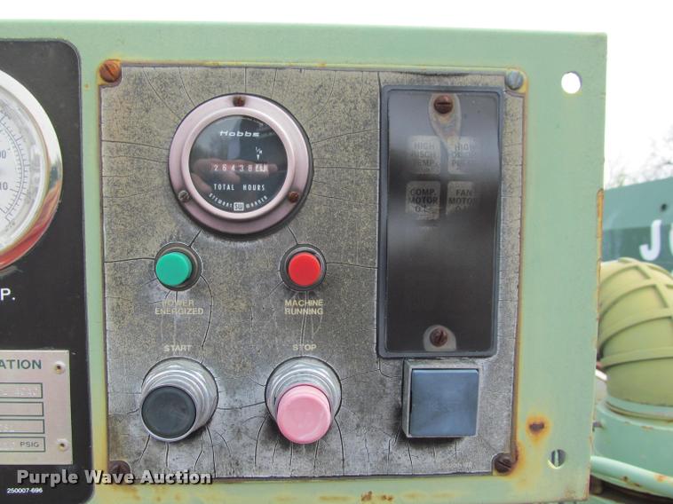 image for item DT9221 Sullair air compressor