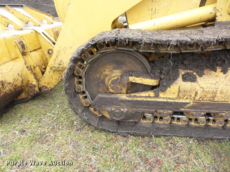 image for item J1519 1997 Caterpillar 953C track loader