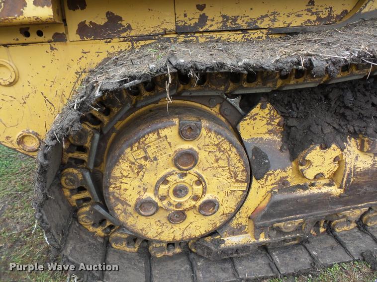 image for item J1519 1997 Caterpillar 953C track loader
